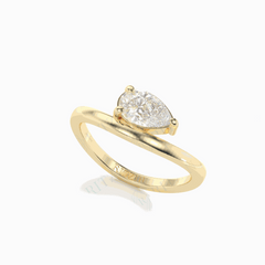 1.00 CT Pear Cut Solitaire 18K Lab Grown Diamond Ring for Women